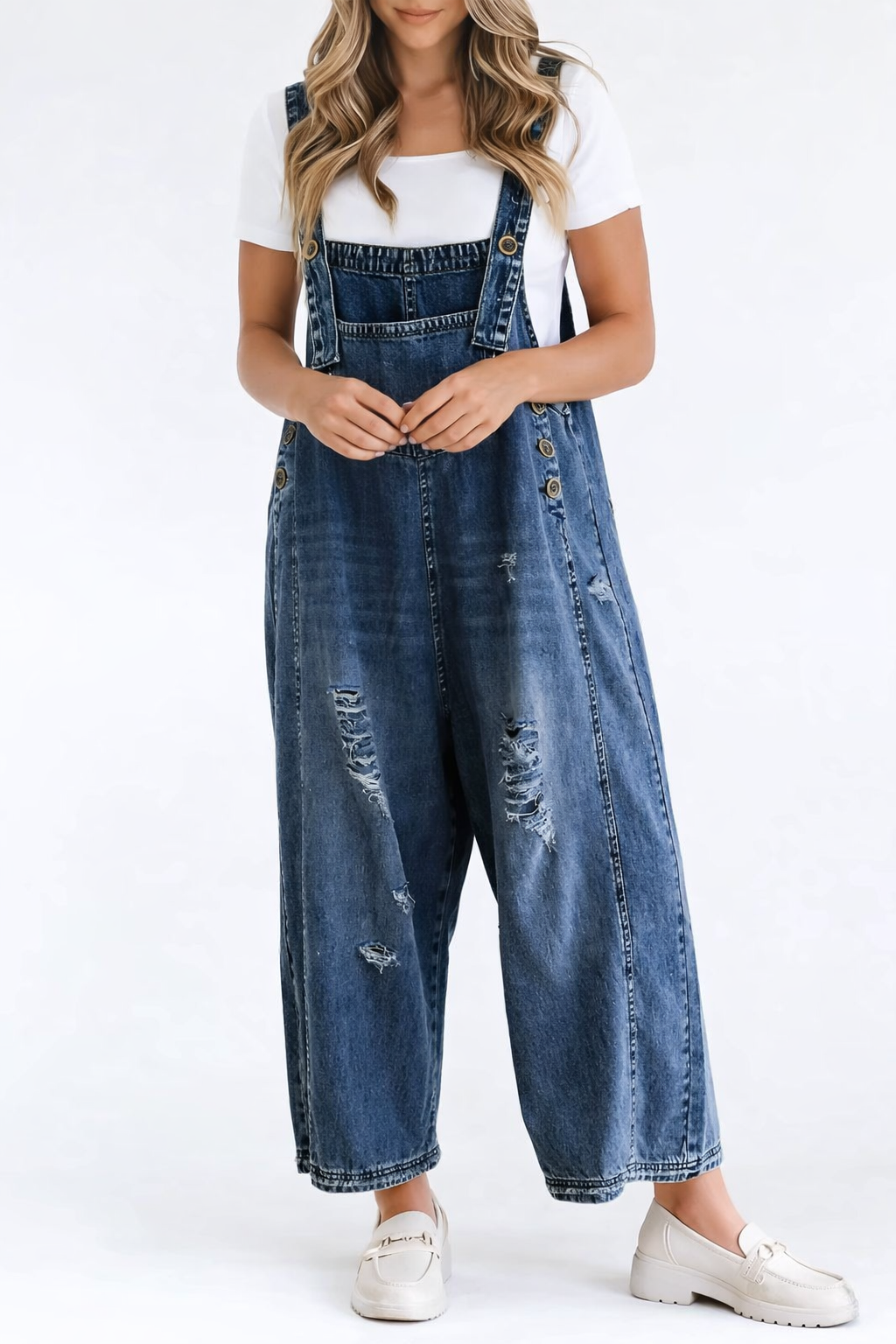 Carol - salopette donna a bretelle con foro oversize